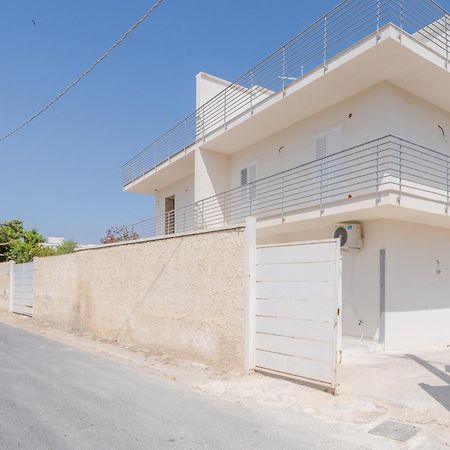 Apt Giulia A Due Passi Dal Mare Lido di Noto Exteriör bild